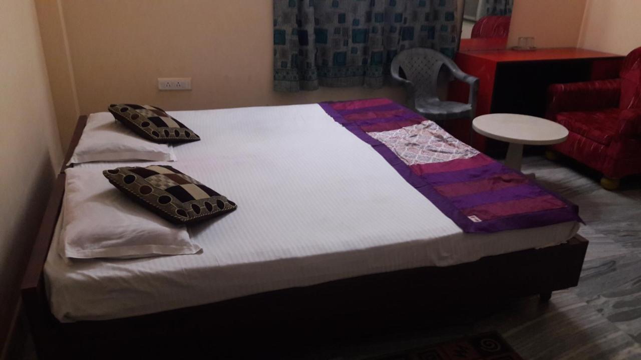 Shanti Guesthouse Bhuvanesvar Kültér fotó